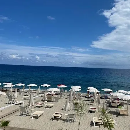 Al Mare * Montepaone Lido