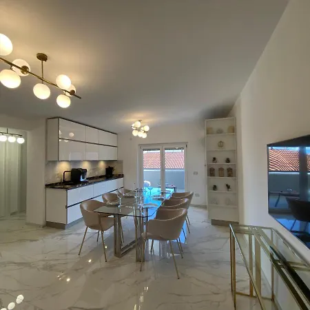 Al Mare Apartment Montepaone Lido